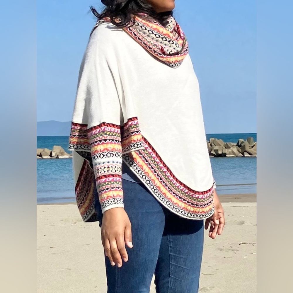 Peru handmade alpaca wool Patterned Sweater Poncho